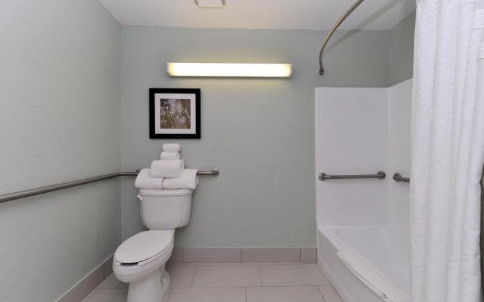 Holiday Inn Express Hotel & Suites Bonita Springs By IHG