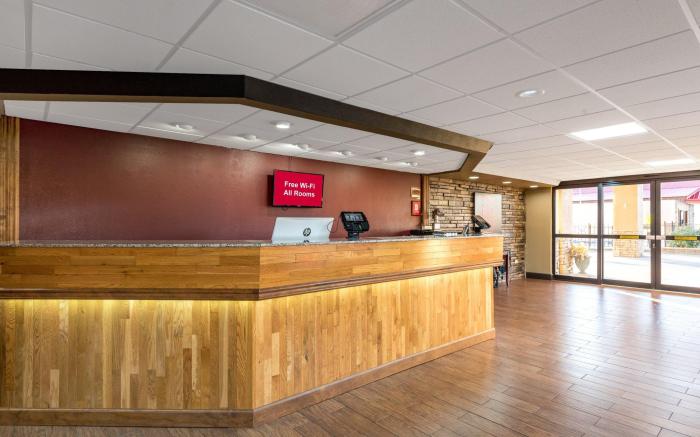 Red Roof Inn & Suites Pigeon Forge - Parkway