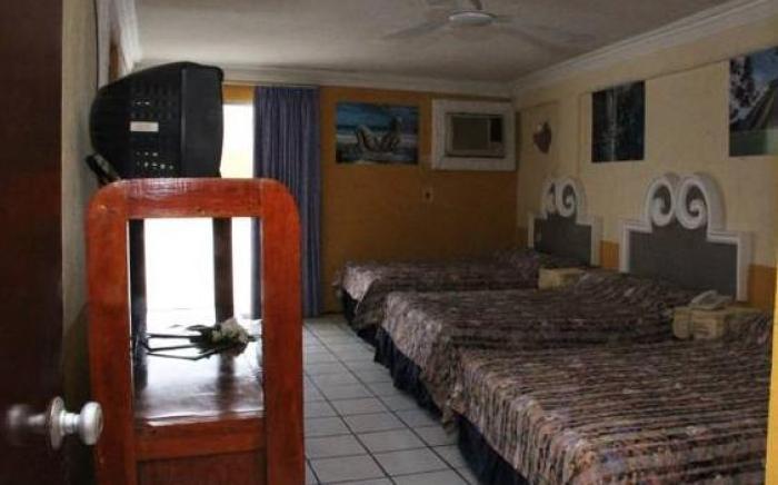 Hotel Suites Elia Noemi