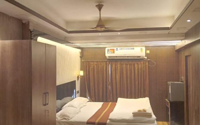 Ostro Inn Studio Apartment