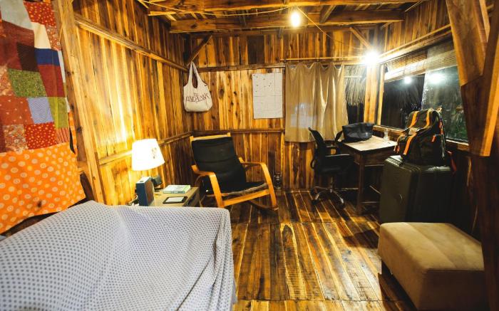 Cactos Bar & Homestay