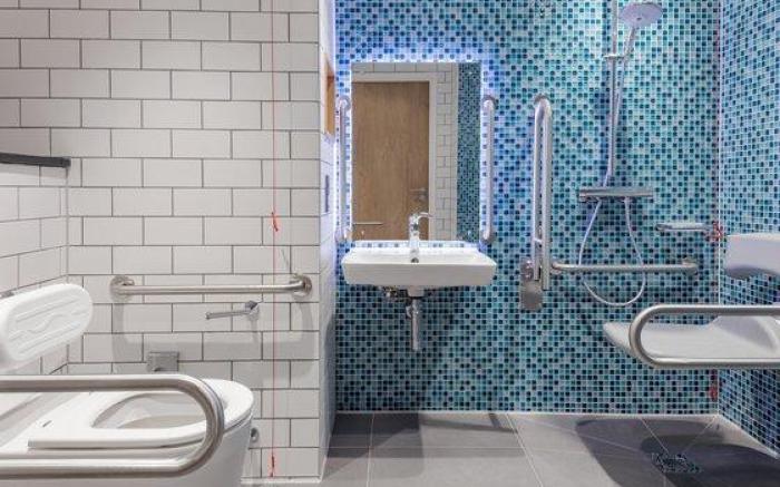 Holiday Inn London-Heathrow Bath Road By IHG