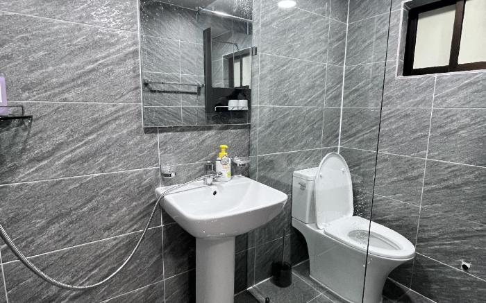 new) near hongdae  2rooms, 3beds queen size [4]-16