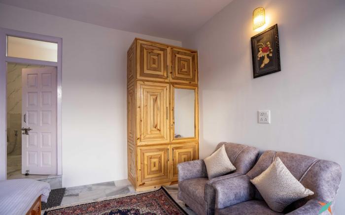 Zostel Homes Kotkhai (Shimla)