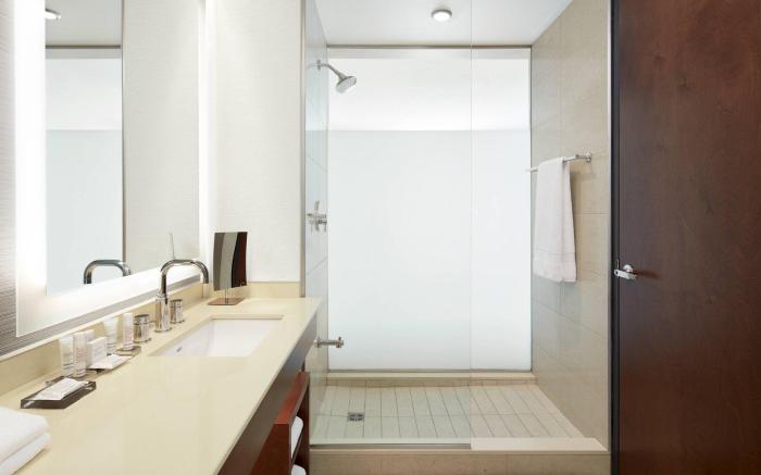 Montreal Airport Marriott In-Terminal Hotel