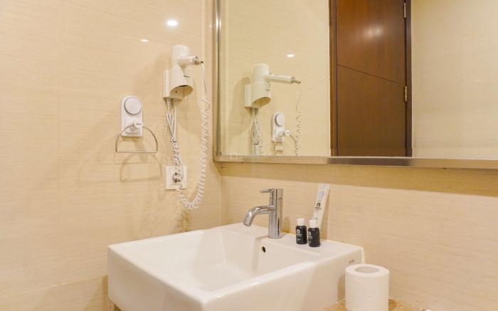 Nice and Warm 2BR Casa Grande Residence ByTravelio