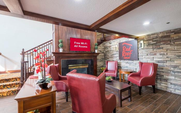 Red Roof Inn & Suites Stafford, VA 