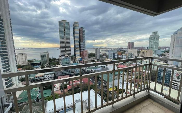 1 Bedroom with balcony  Near SLMEC US & EMBASSY 