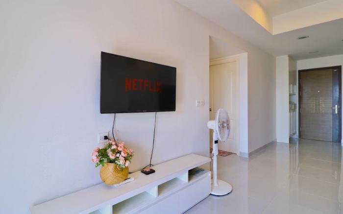 2 Bedroom Apartment - SOHO Residence, Central Spot