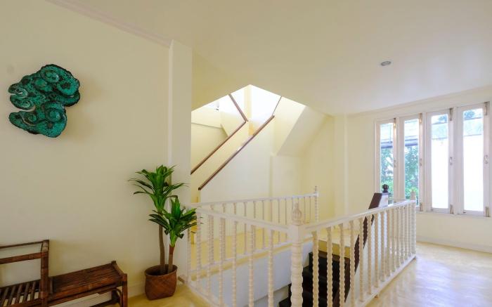 B villa Pranburi beachfront 10-15 guest