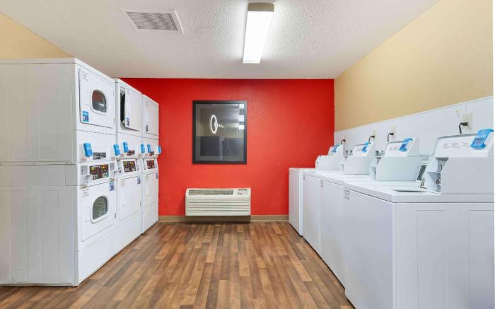 Studio 6 Extended Stay Minneapolis  Airport  Eagan   MN