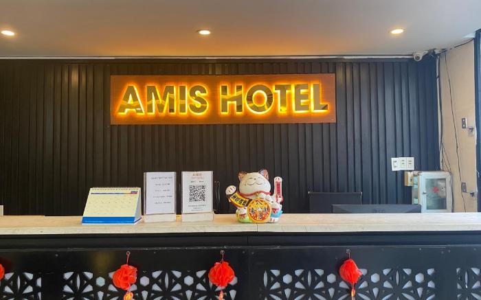 Amis Hotel & Apartment - 50m to My Khe Beach