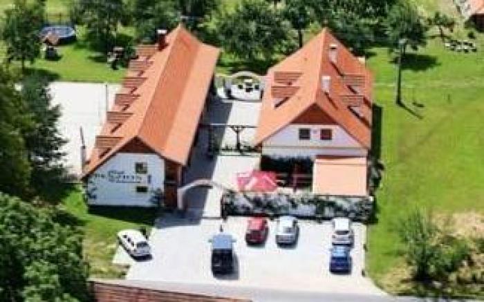 Penzion Kaminek