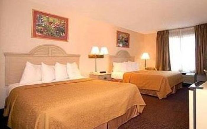 Quality Inn Merriam Kansas City