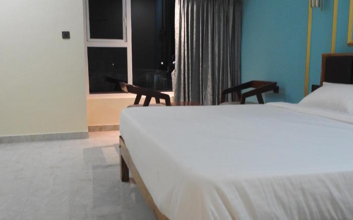 Nueva Boarding And Lodging