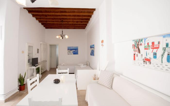 Eleanna's Mykonos