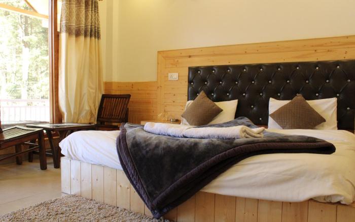 Mount Vista Huts And Cafe