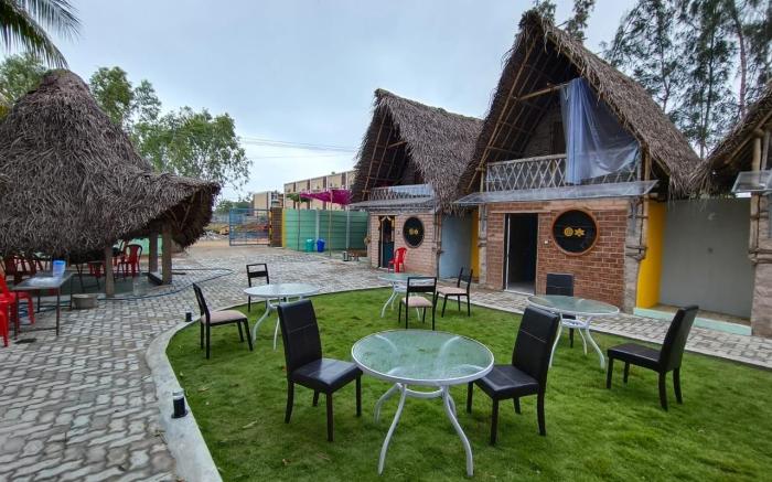 Paradise Hidden Beach Cottage 