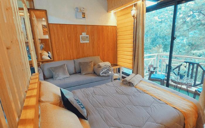 Mishaela & Shadrach Room (Twin BR)