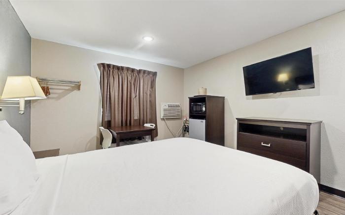 Red Lion Inn & Suites Olathe Kansas City