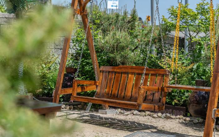 Gyeongju Modern Pool Villa