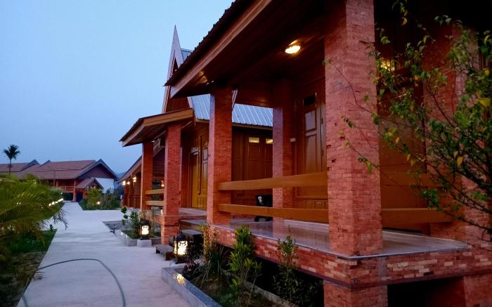 Vang Vieng Romantic Resort