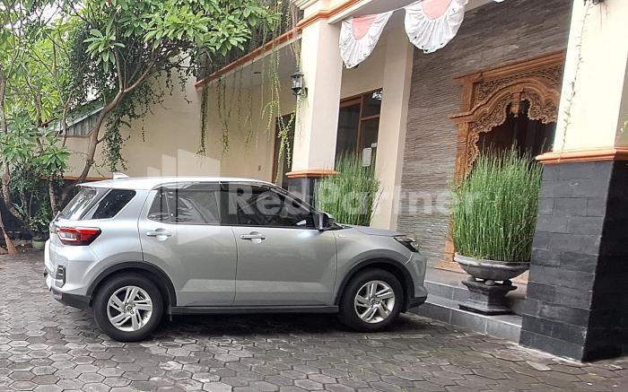 Nirvana Inn seturan Mitra RedDoorz