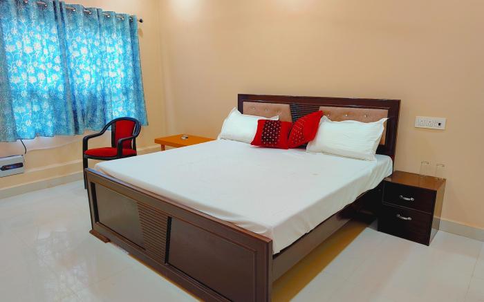 Saryu Lodge 700 M from RAM JANM BHUMI