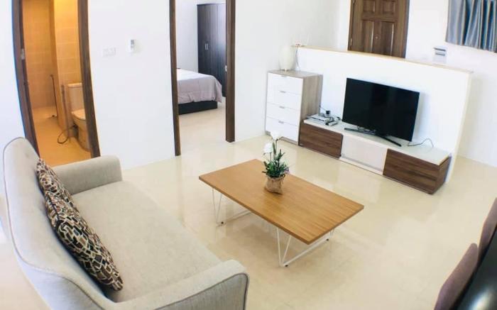 Two-bedroom Condo Unit on 21st Floor - City View