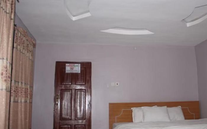 De Nelcom Resorts