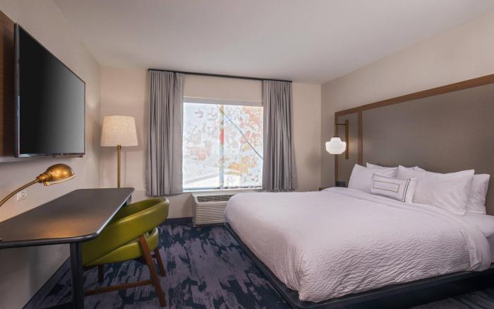 Fairfield Inn & Suites Boston Walpole