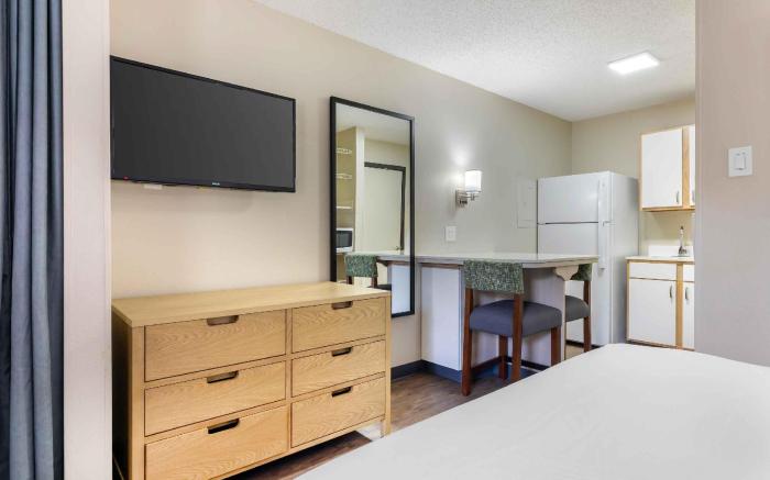 Extended Stay America Suites - Arlington