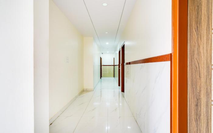 Super Townhouse Bidadi Formerly Royal Garuda