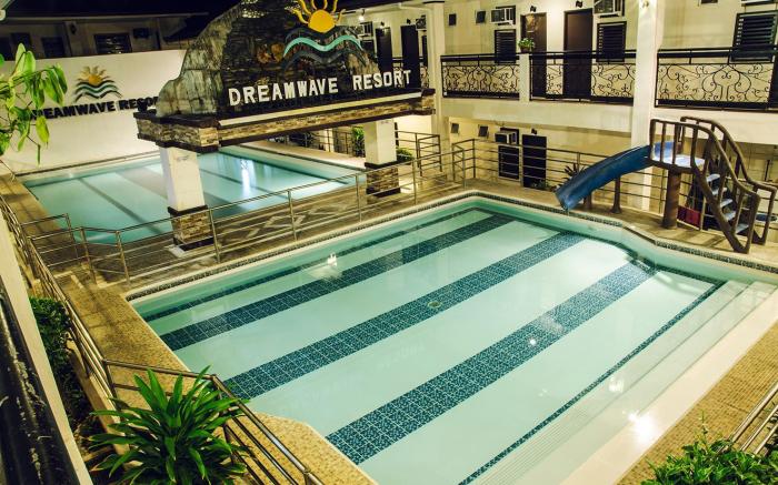 Dreamwave Resort Laguna