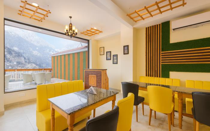 Hotel Pawan Regency - Best Mountain View Hotel in Mcleodganj