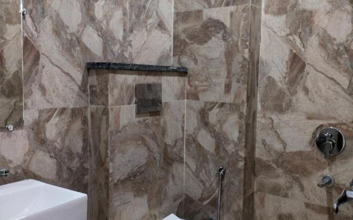 Hotel Diamond Stay @ Near Nizamuddin Railway Station