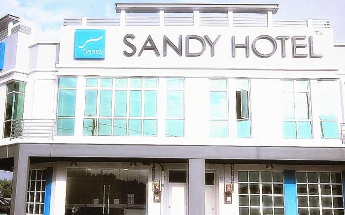 Sandy Hotel