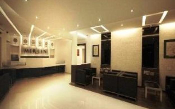 Hotel Merlin International