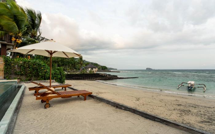 Utama Villas Beach Front Candidasa