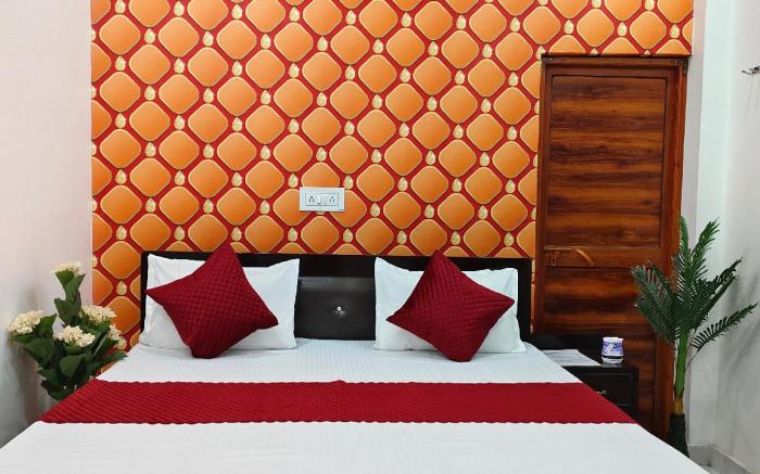 VASANT VIHAR HOME STAY INN