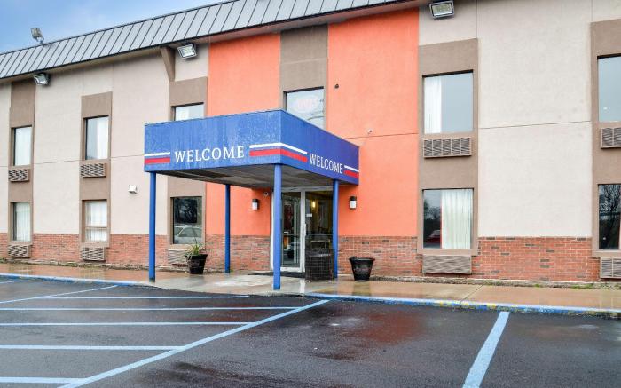 Motel 6 Toledo, OH