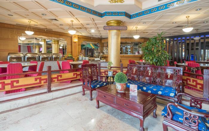 OYO 821 Hotel Dinasti