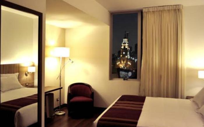 Aku Hotels
