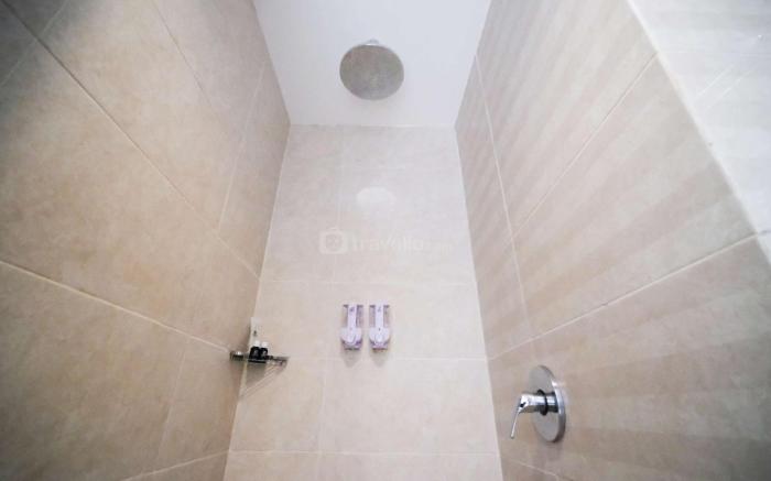 Studio NoKitchen Grand Darmo Suite Apt By Travelio