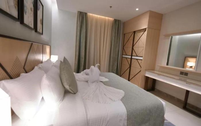 Renee Suite