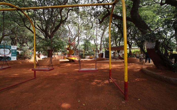 Gujarat Bhavan Hotel