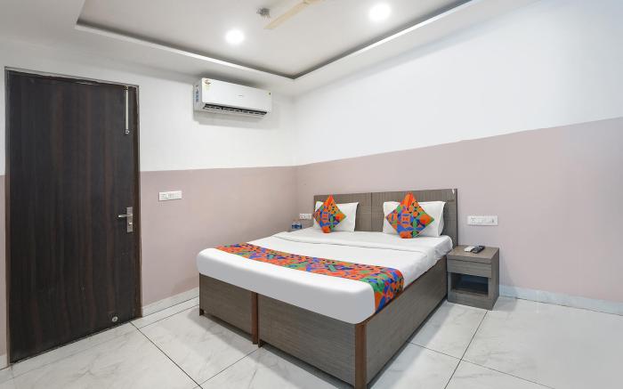 FabHotel Shagun and Banquets