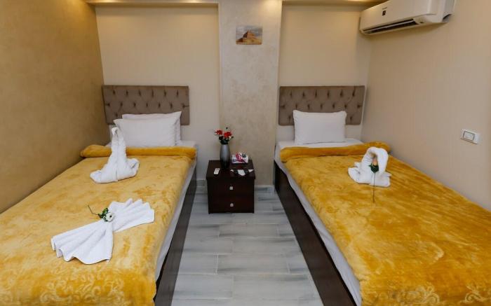 Sands of Time: A Luxurious Giza Getaway