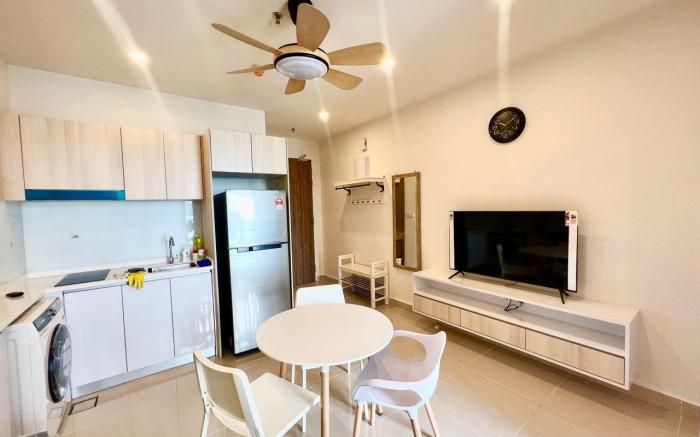 Seaview Sunset Suite - The Shore 