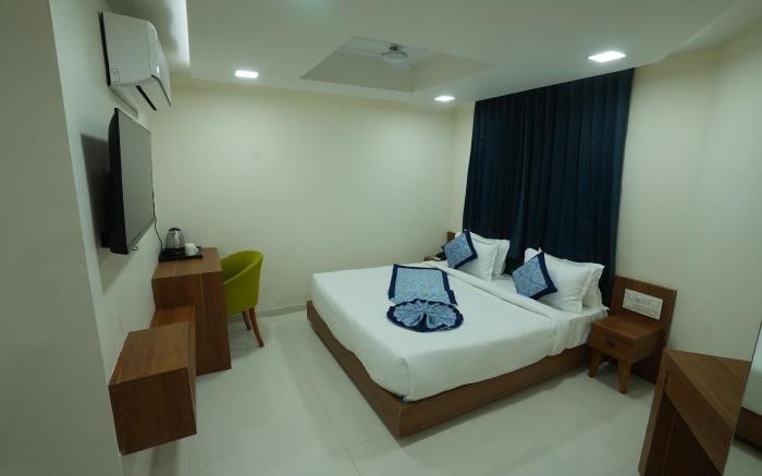 Hotel Raison inn Bechraji